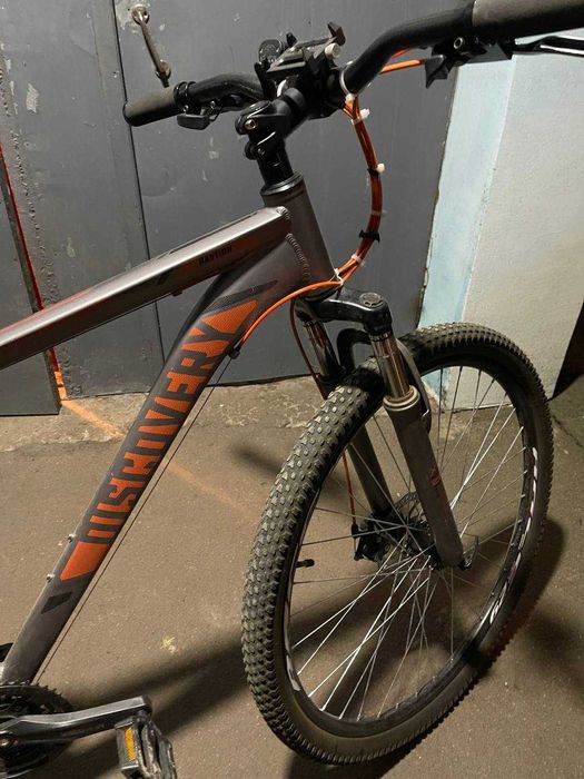 велосипед Discovery — отличный вариант для активного катания