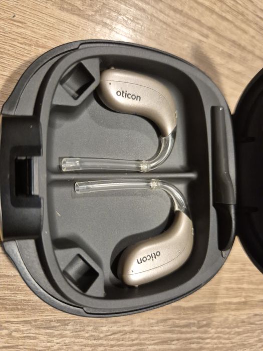 Aparaty słuchowe Oticon More 3