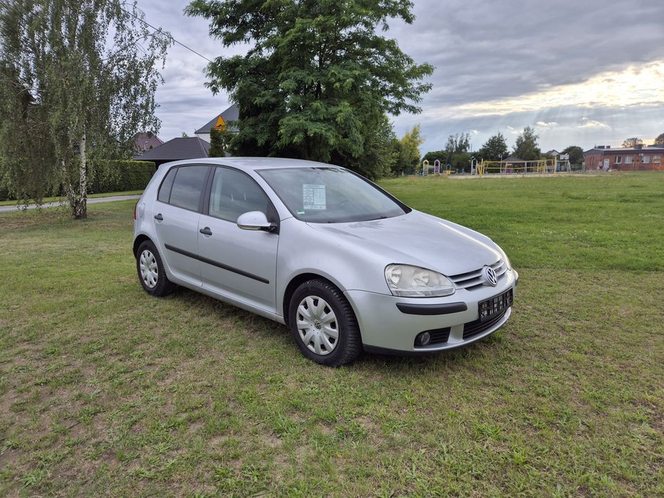 Golf 5 1.6 MPI 102km