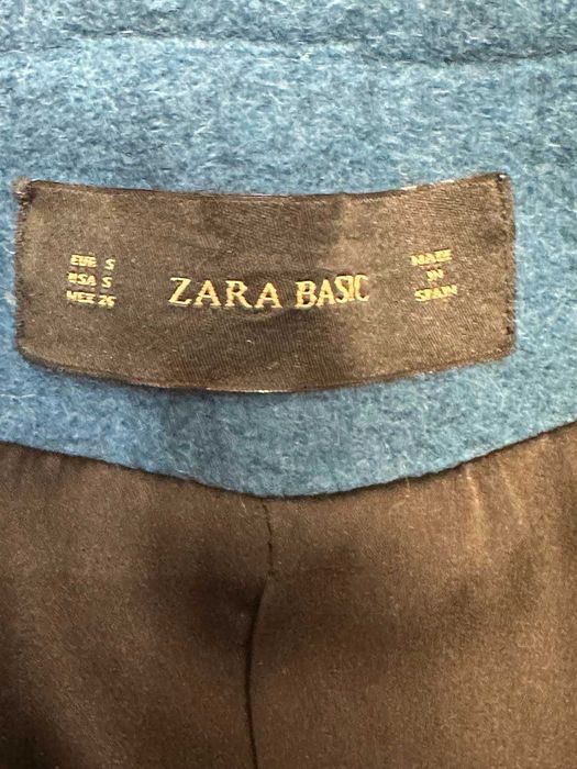 Wełniany płaszcz Zara