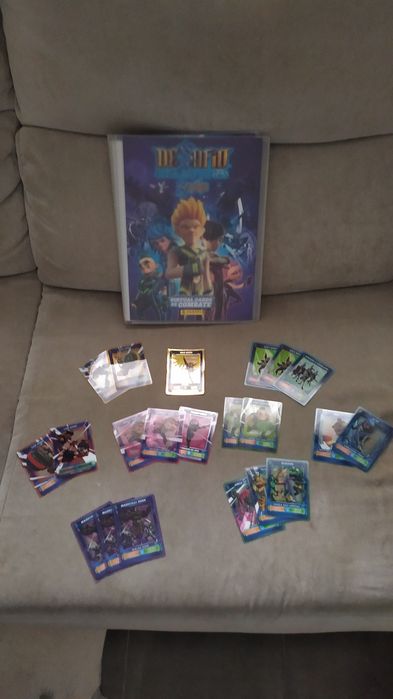 Caderneta com Cartas coleção DESAFIO CHAMPIONS da panini