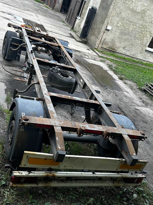 причіп контейнеровоз на кругу SCHMITZ CARGOBULL