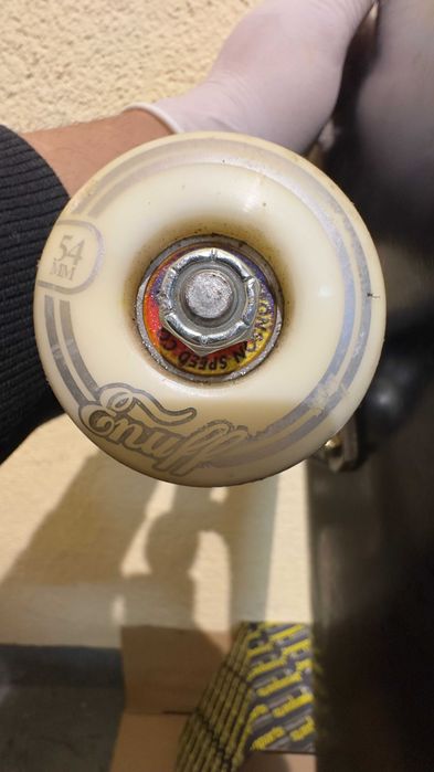 Skate quase novo, apenas 2 usos, otimas pecas