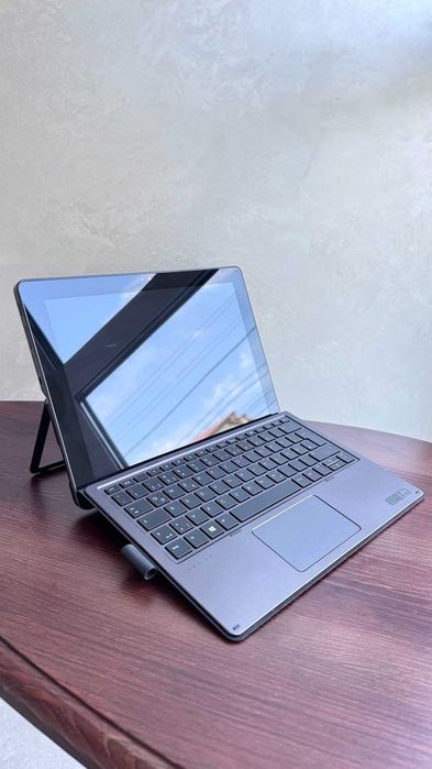 Ноутбук-планшет HP Pro x2 612 G2 Є 20шт ідеальний в подорожі Є слот під сім Модем