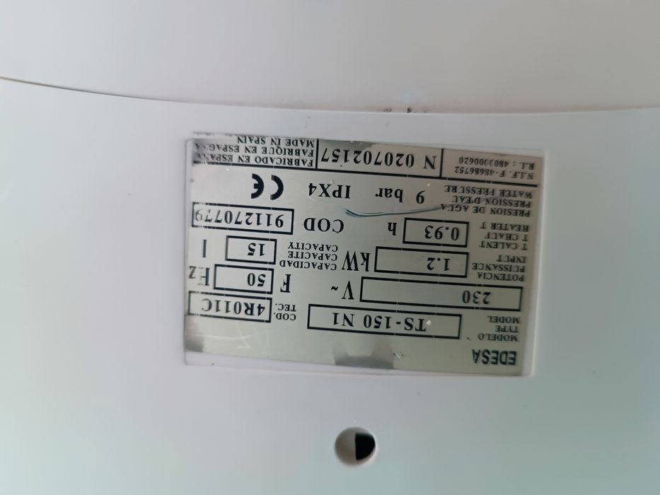 Termoacumulador 15L (para REPARAÇÃO)