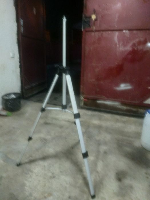 Штатив під камеру уровень