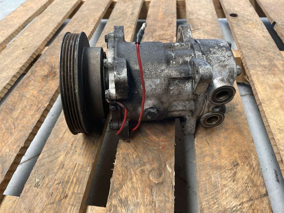 COMPRESSOR DE AC RENAULT R19 1.4