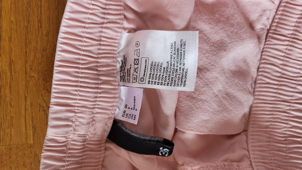 Spodenki z lyocellu, H&M r.36