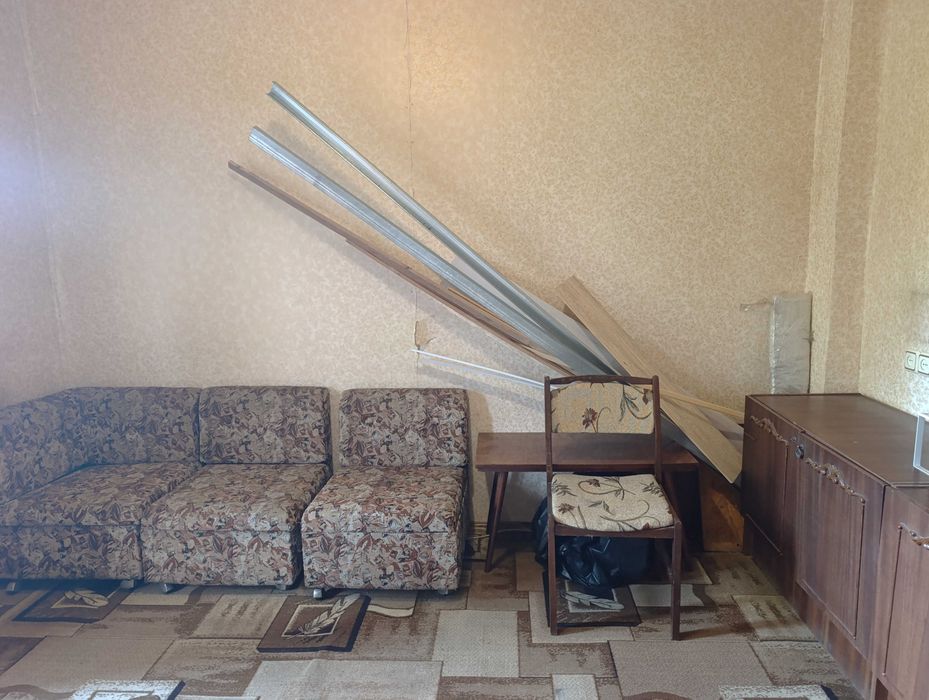 Продам 4-кімнатну квартиру 77кв.м в районі пр.І.Мазепи (новий варіант, можна серттфікат, ваучер і т.д.)