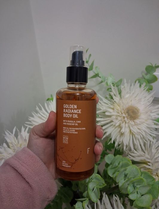 Body oil golden radiance