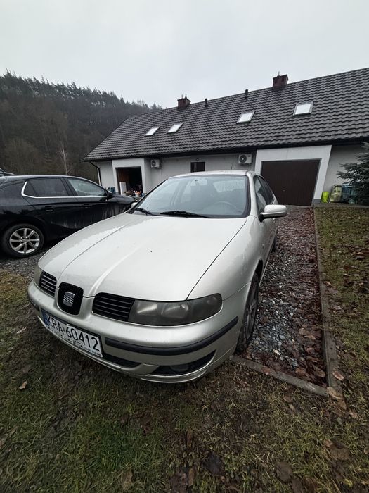Seat leon 1.4 2003 rok nowe opony. 9 lat 1 wlasciciel