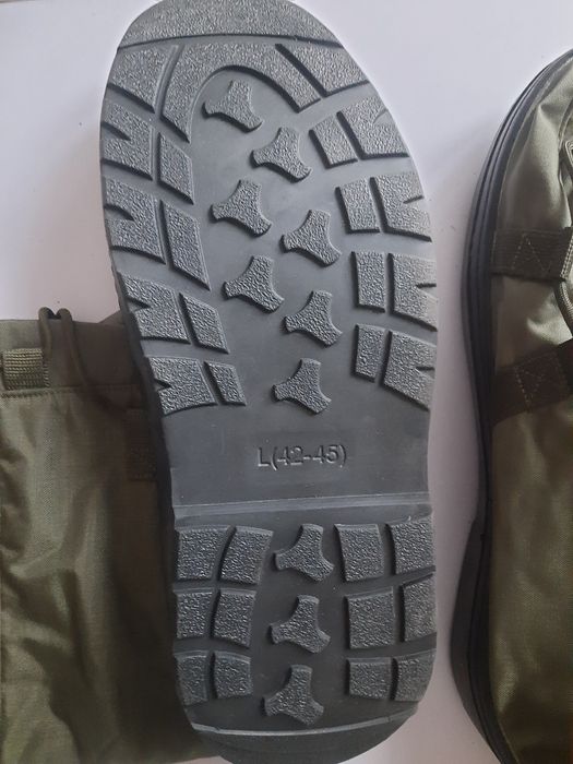 Бахіли утеплені (нові)