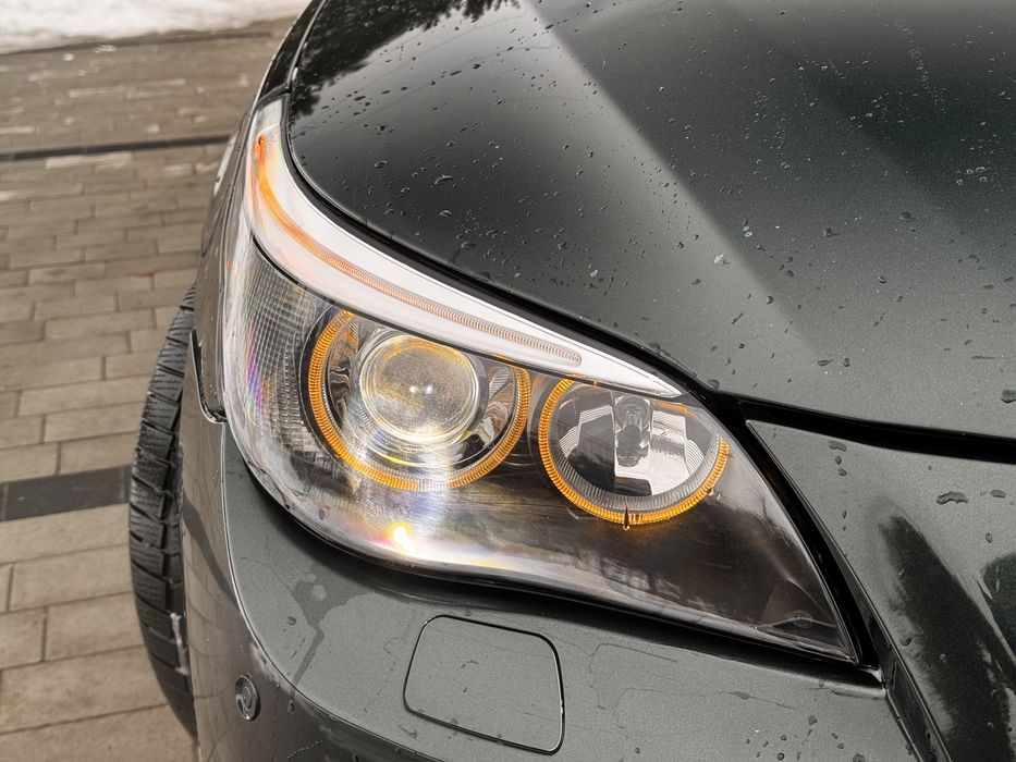 BMW 5 Series E60 Автомат, гарний стан, гарна техніка.