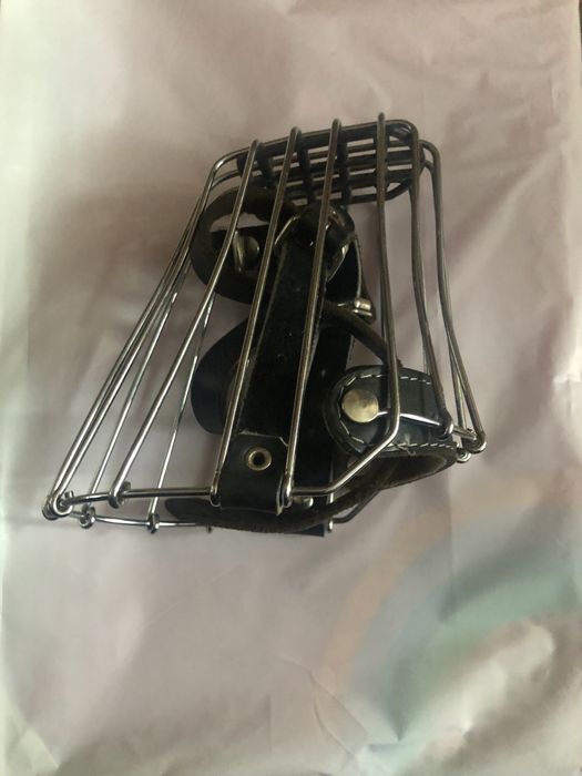 Металлический намордник для крупной собаки