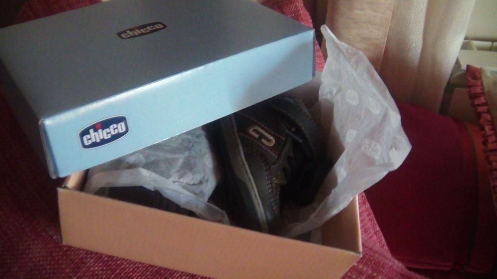 Botas Chicco nº19 novas