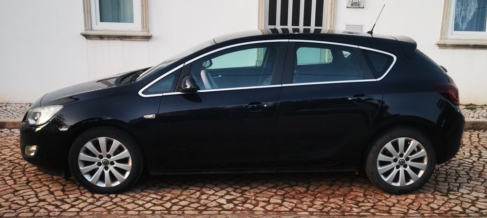 Opel Astra J 1.7 CDTI 125cv – Económico, Fiável e Confortável