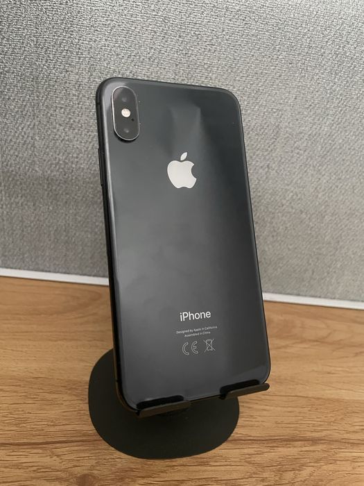 Iphone XS (254gb) чорного кольору