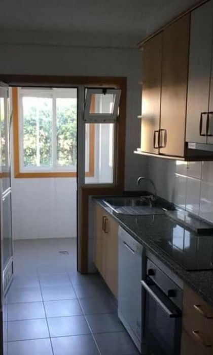 Quarto individual Porto - Monte Burgos e Prelada