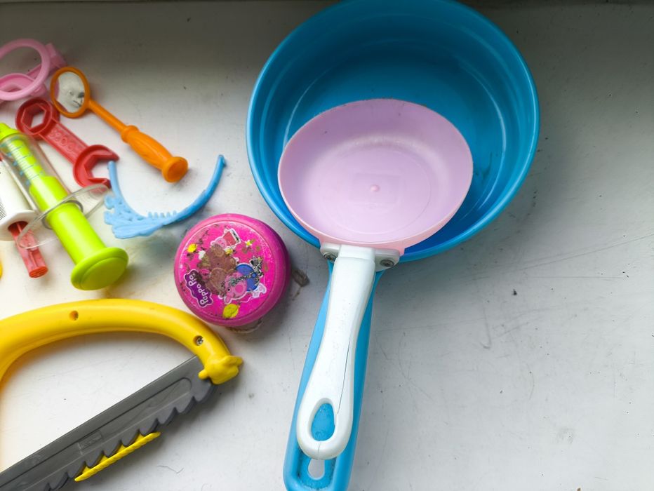 Продам всі іграшки в одні руки телефон і молоток музичні