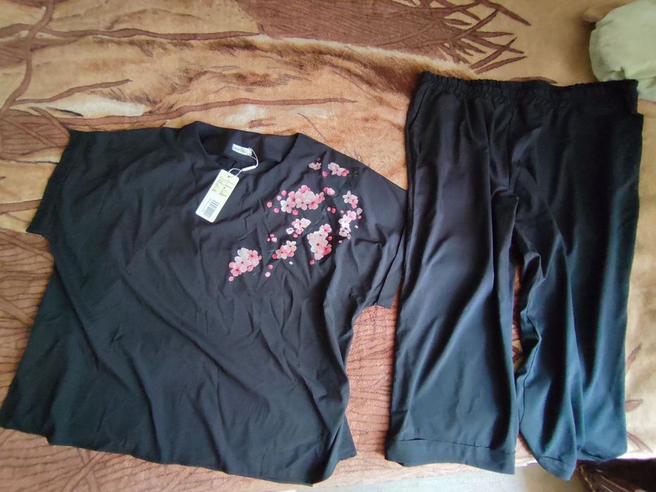 Літній костюм 66-68 розмір