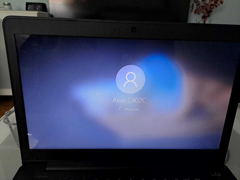 Portátil ASUS X402CA