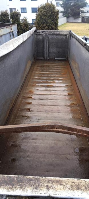 Naczepa wywrotka Wielton