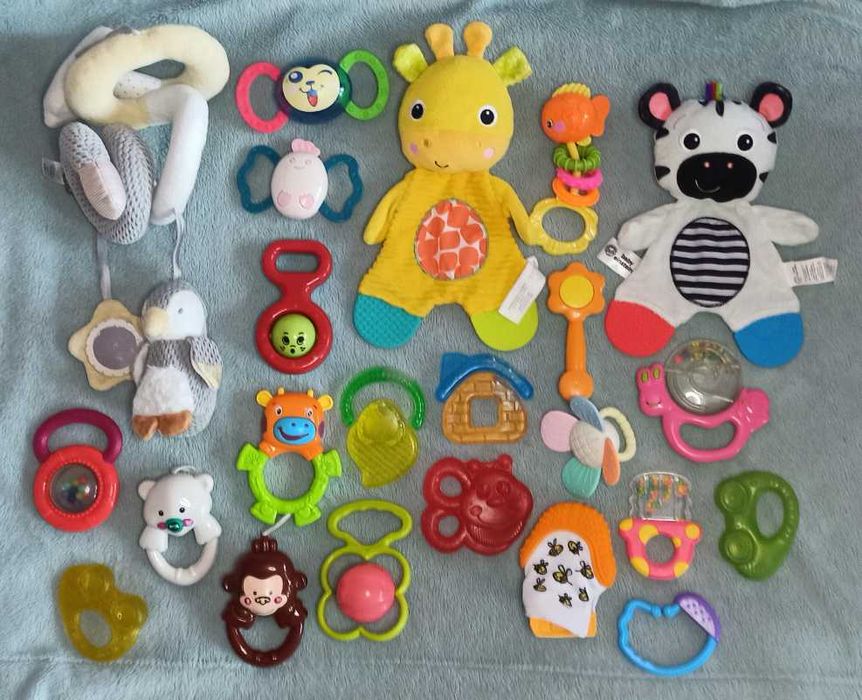 Дитячі прорізувачі (гризуни, гризунці, іграшки, брязкальця)