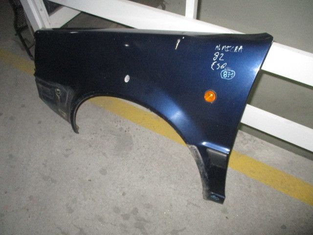 Guarda-lamas esquerdo NISSAN Micra I (K10)