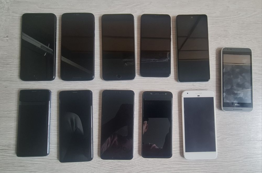 Sprzedam zestaw 10 telefonów