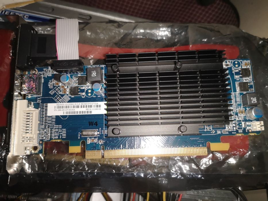 Продам видеокарту Radeon hd5450 1gb ddr3