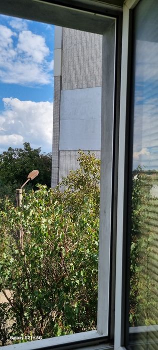 Гарна квартира на Таврійському.  Будинок цегла . Автономне опалення .