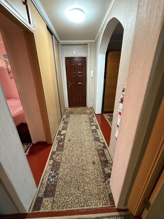 Продам квартиру 3 кімнатну Золотоноша