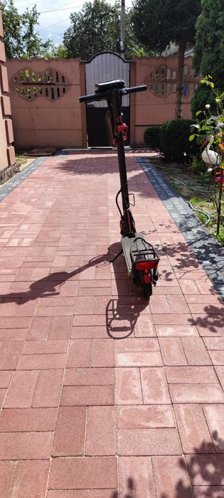 Электросамокат Forte TT-EL-H858 (Черный)