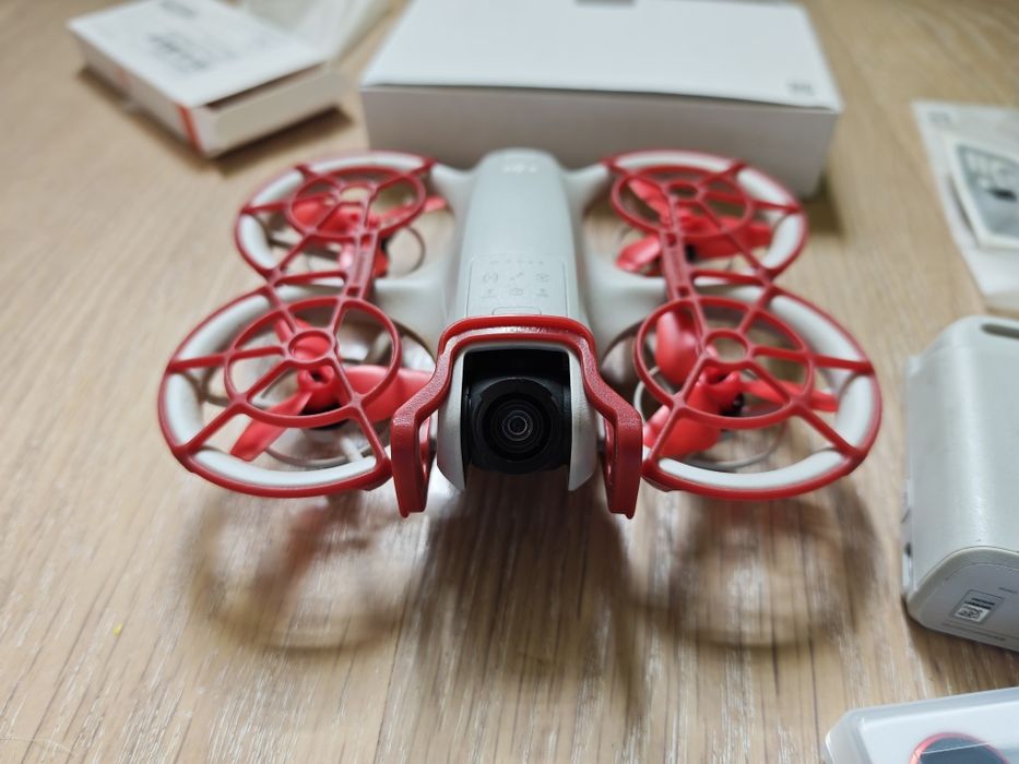 Dji neo 1, 3 baterie plus hub