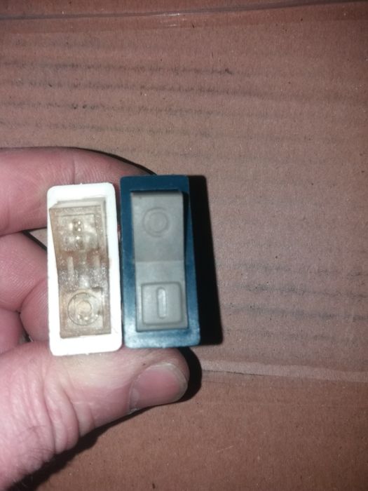 переключатель вимикач кнопка