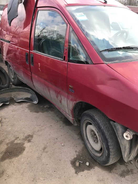 Fiat Scudo (I) шрот розборка запчастини стартер генератор мотор Тнвд