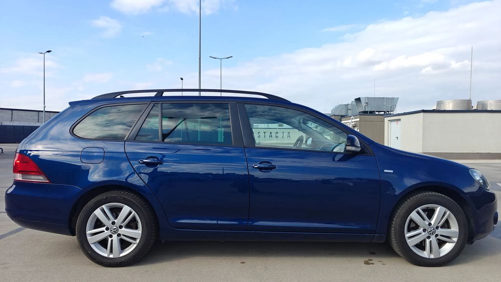 Volkswagen Golf Match Automat Bardzo dobry stan Długie opłaty