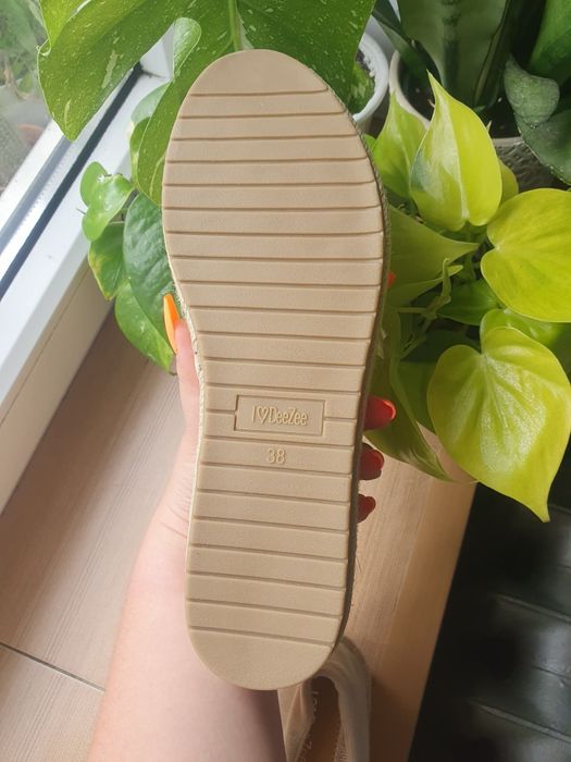 Espadryle kremowe nowe