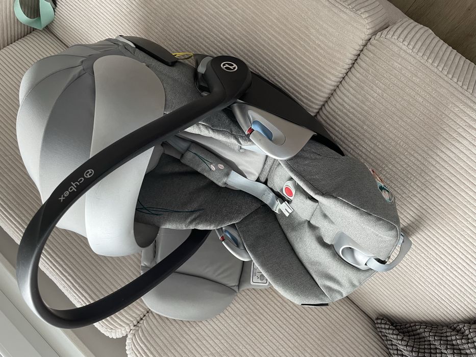 Fotelik Cybex Cloud z i-Size kolor Koi