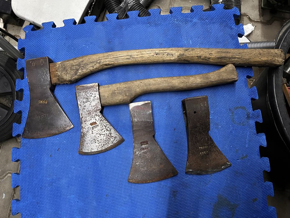 Сокири з Німеччини Treff