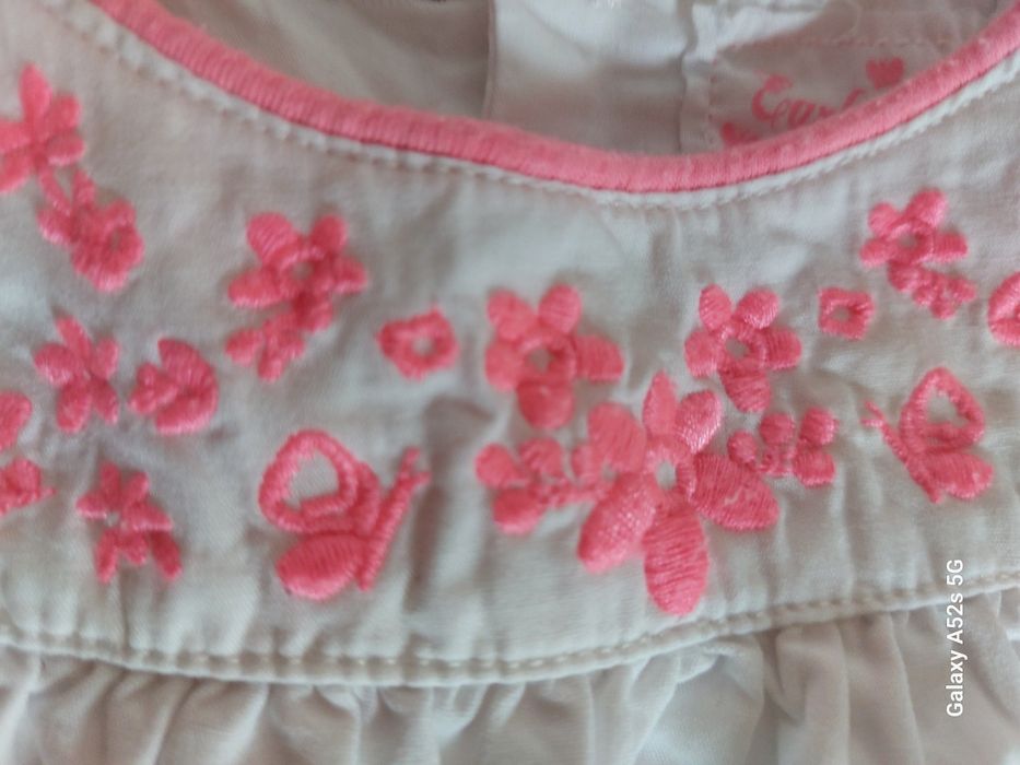 Biała sukienka Early days rozmiar 3-6 miesięcy 62-68