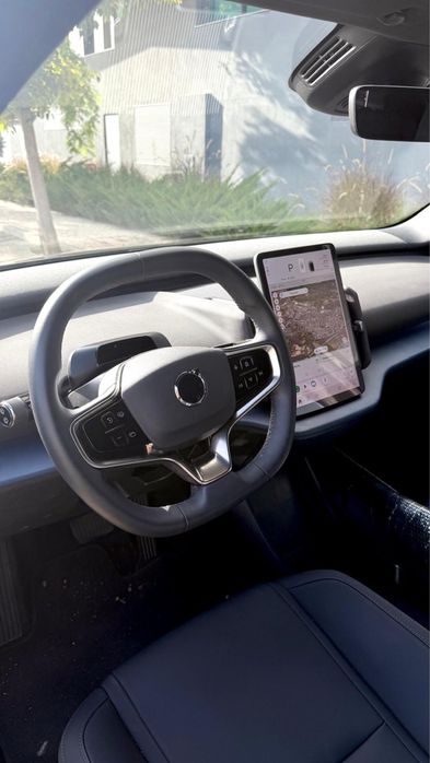 VOLVO EX30 – Este SUV elétrico de 2025