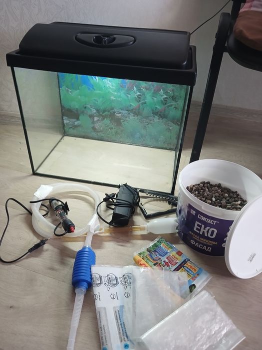 Акваріум 60 літрів