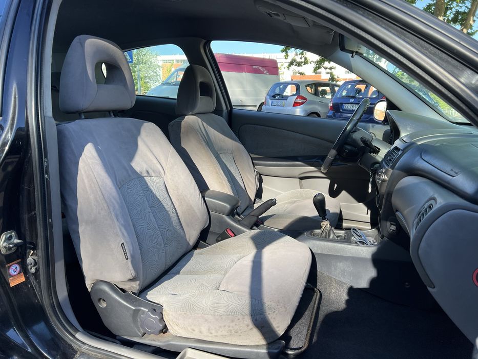Nissan Almera 1.5 90cv - 2001