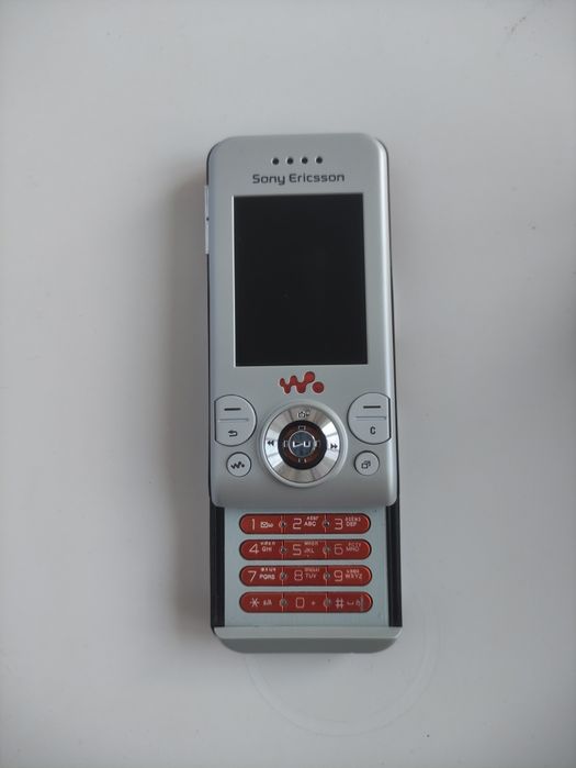 Sony Ericsson W580i – у відмінному стані!