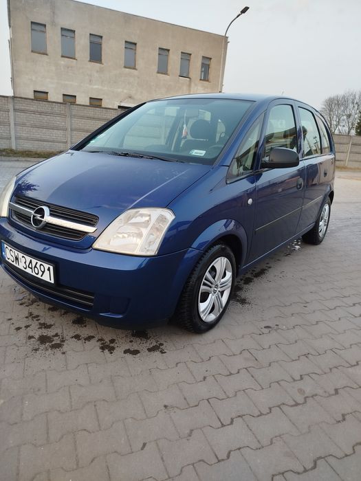 Opel Meriva A z 2003 roku