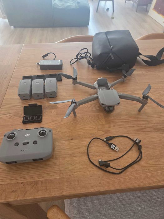Dji Mavir Air 2 - versão Fly More Combo