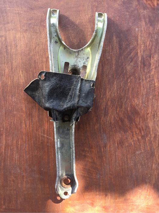 Вилка зчеплення ГАЗ 51/52