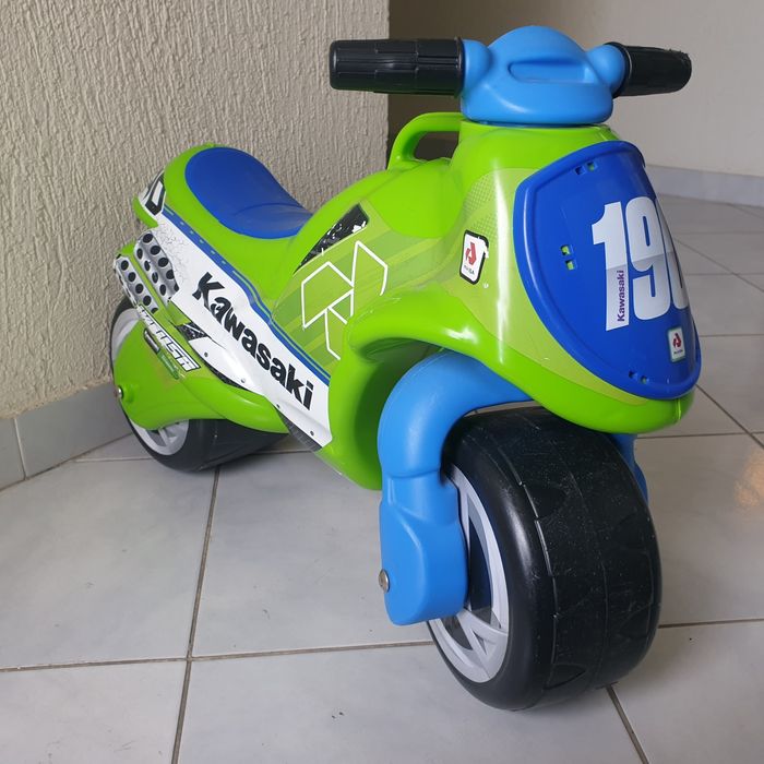 Mota brinquedo criança