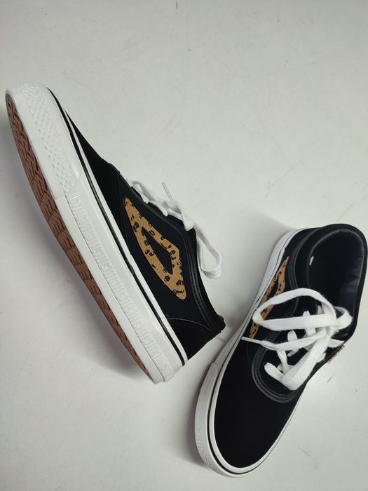 Sapatilhas FILA NOVAS